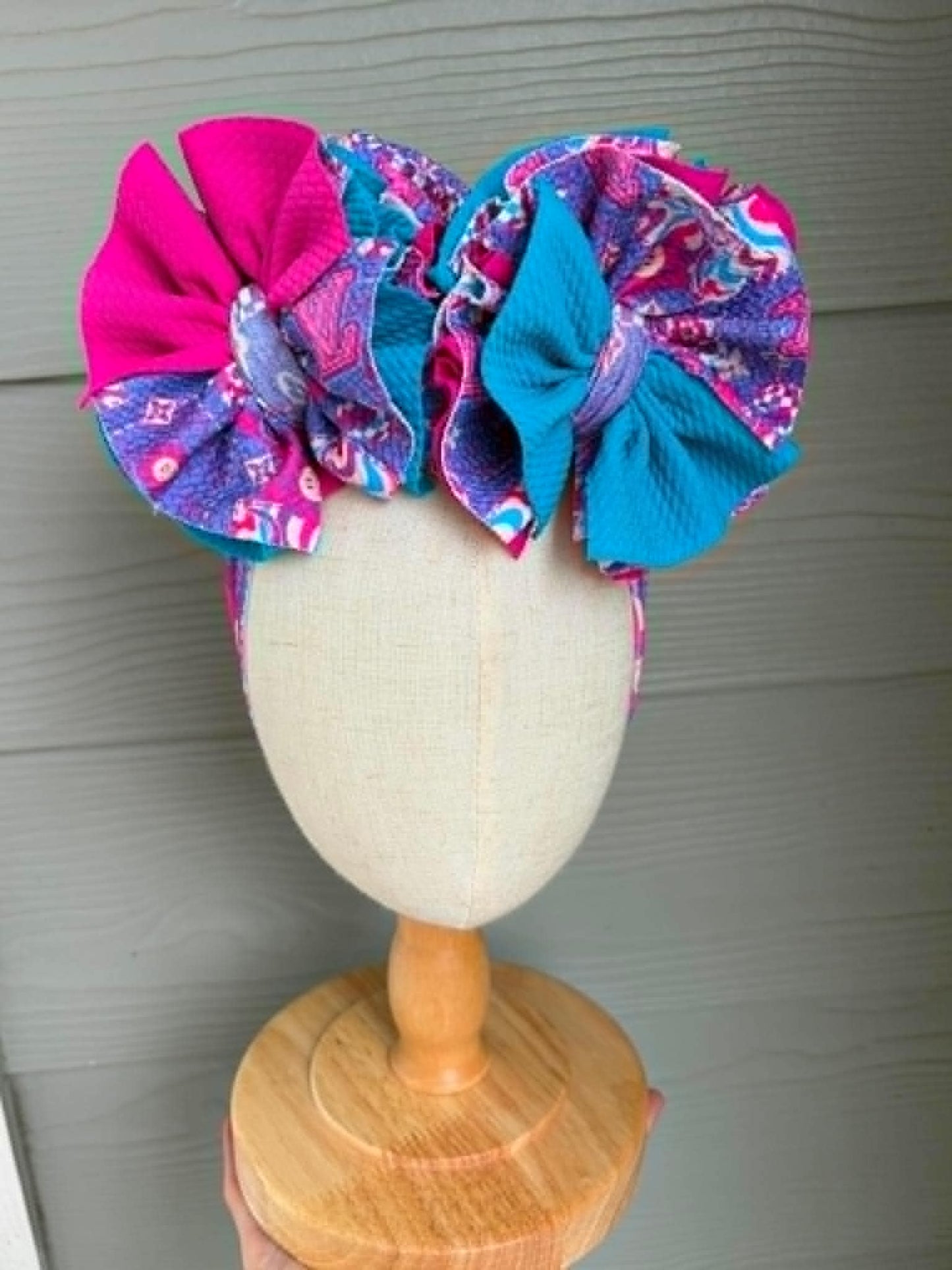 Boujee Retro Mixed with Fuchsia and Sea Blue
