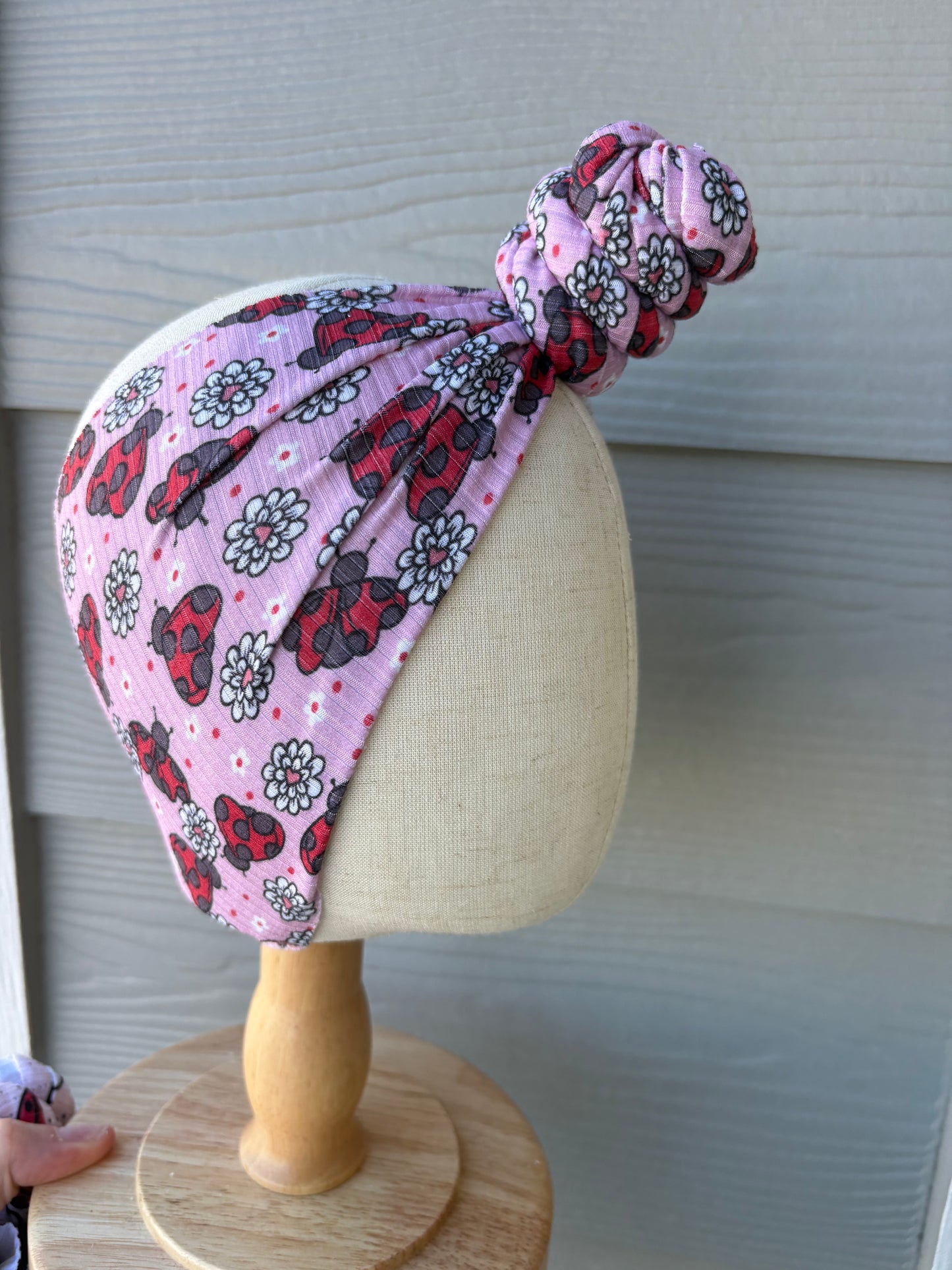 Ladybugs dark pink Topknot