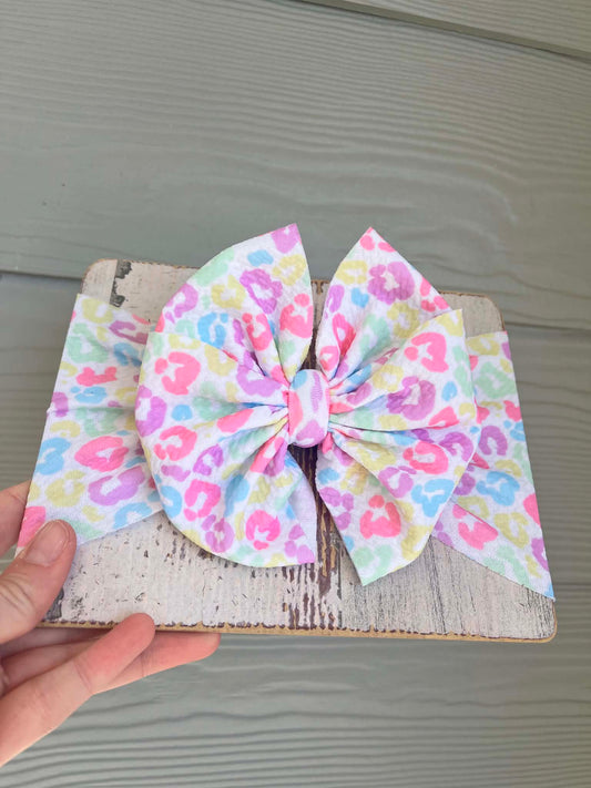 Pastel Leopard