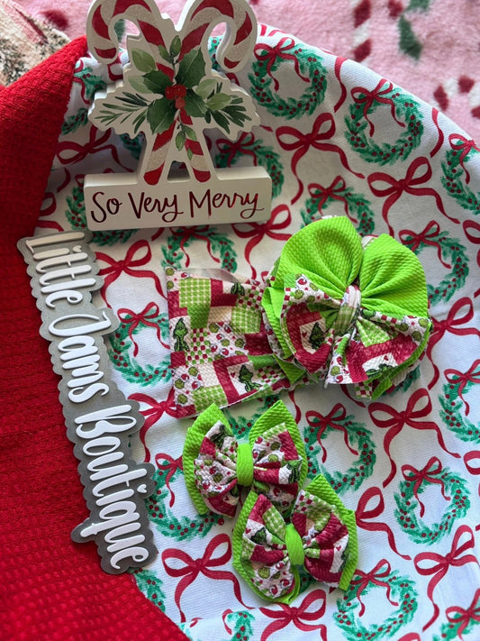 Mean One Patchwork Scrap Wrap/ Scrap piggies