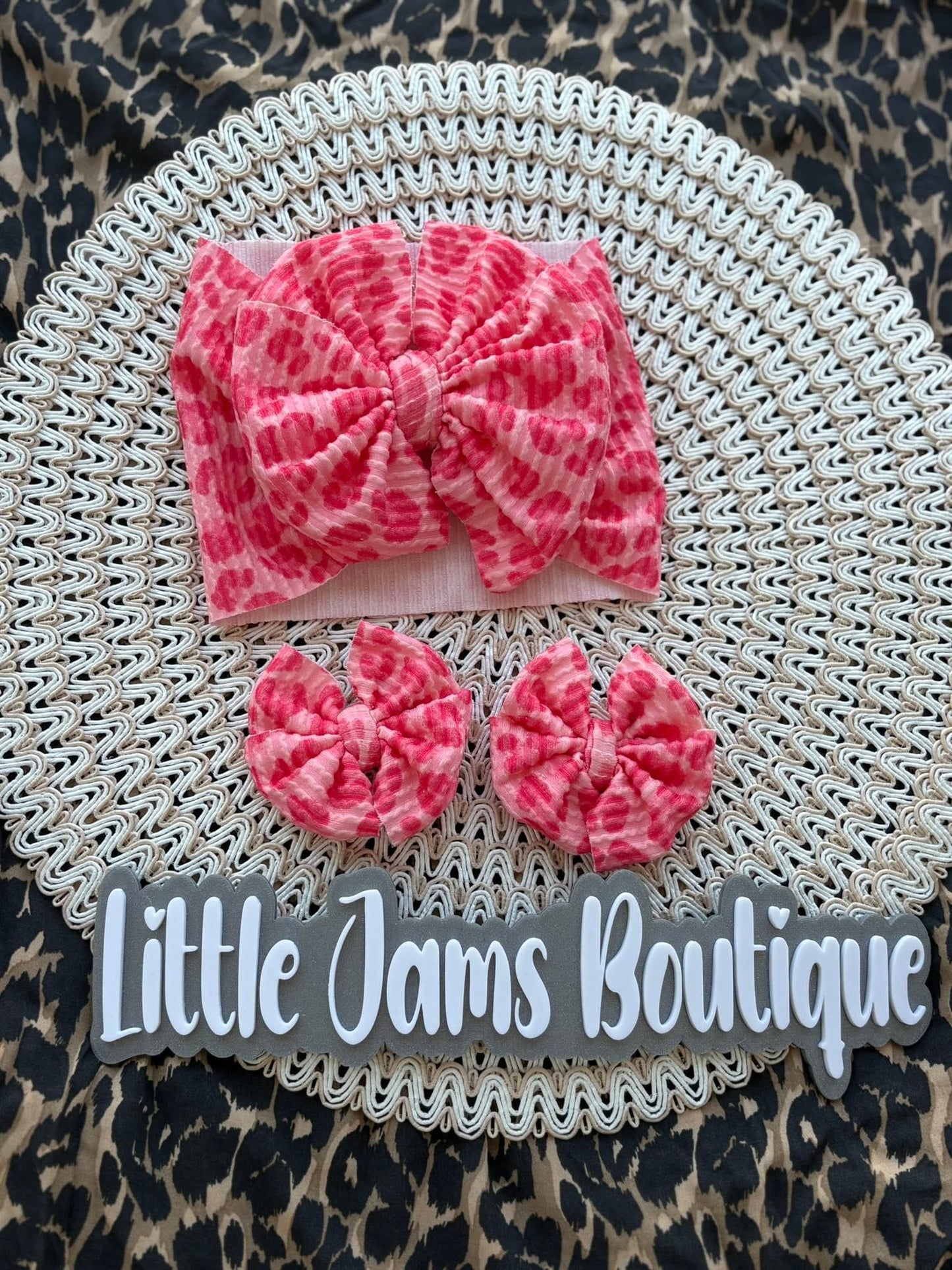 Pink Ribbed Leopard