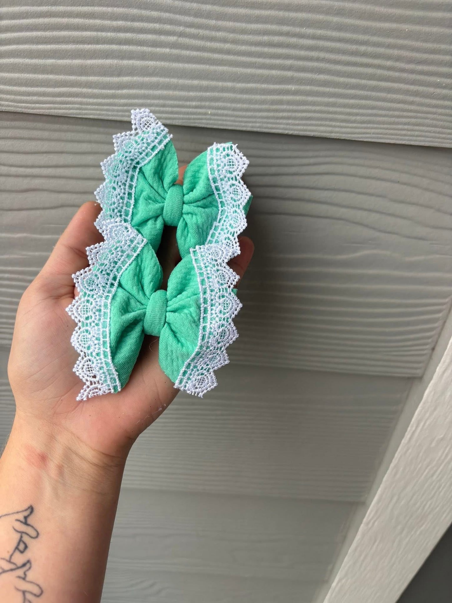 Lace Trimmed Bows