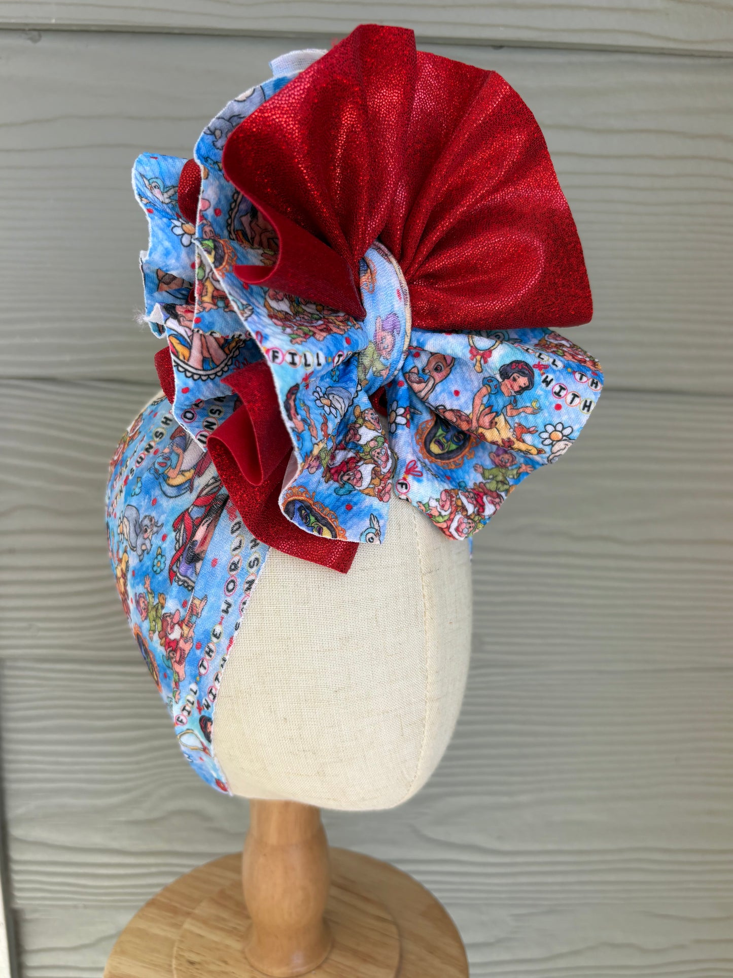 Snow White Mixed with Red Shimmer