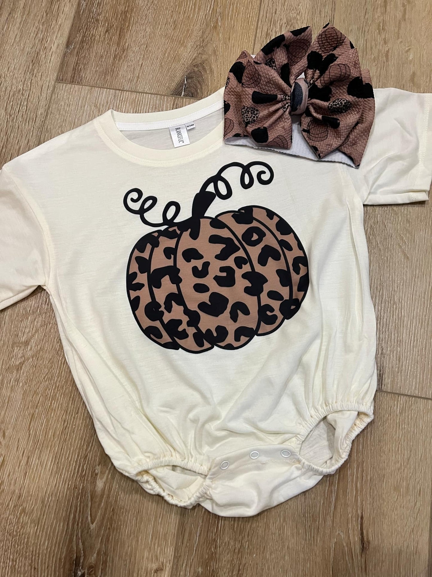 Leopard Pumpkin With Matching Bow Tshirt/Romper