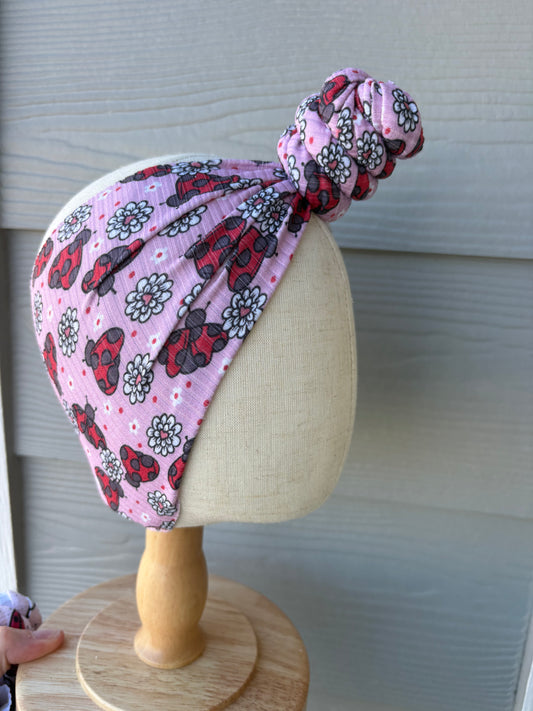 Ladybugs dark pink Topknot