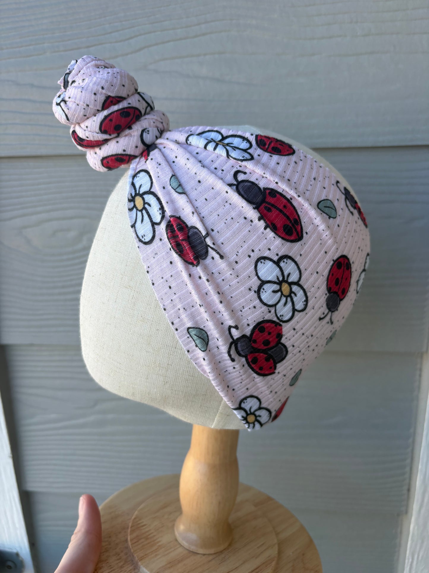 Ladybug  light pink Topknot