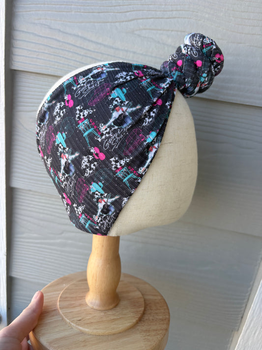 George Straight Topknot