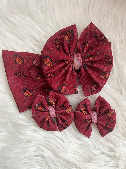 Caroline Bows
