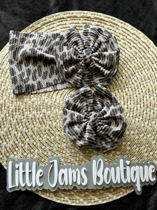 Dark Gray Leopard Ribbed
