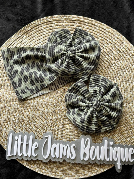 Dusty Olive Leopard Ribbed